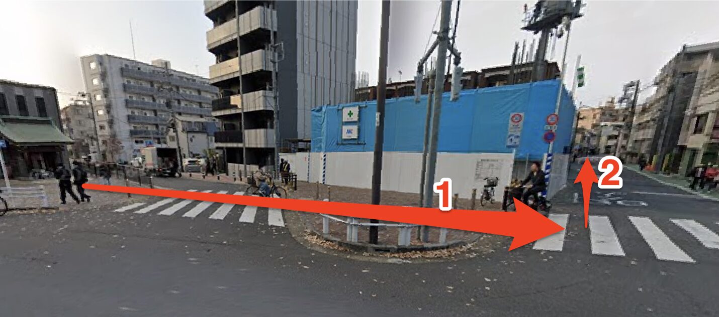 SMART GOLF北新宿店へのアクセス|交差点を渡ったら右折して左折する