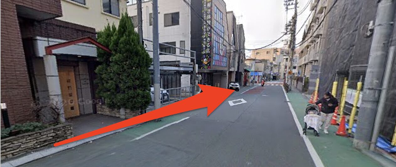 SMART GOLF北新宿店へのアクセス|そのまま直進する