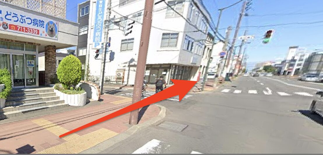 交差点を直進