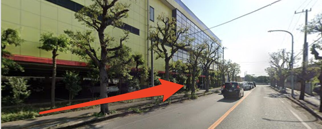 そのまま直進