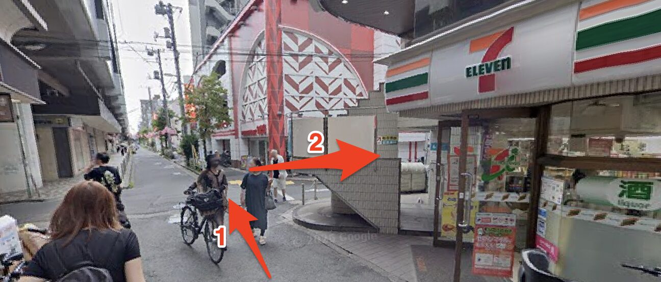 セブンイレブンを過ぎて右折する