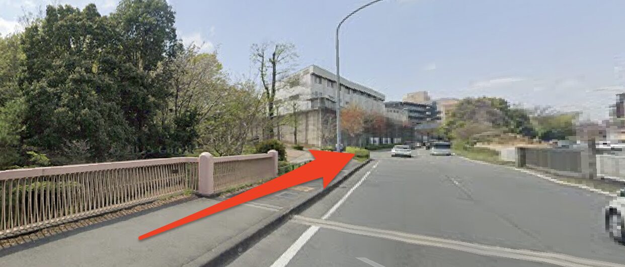 日吉元石川線を直進