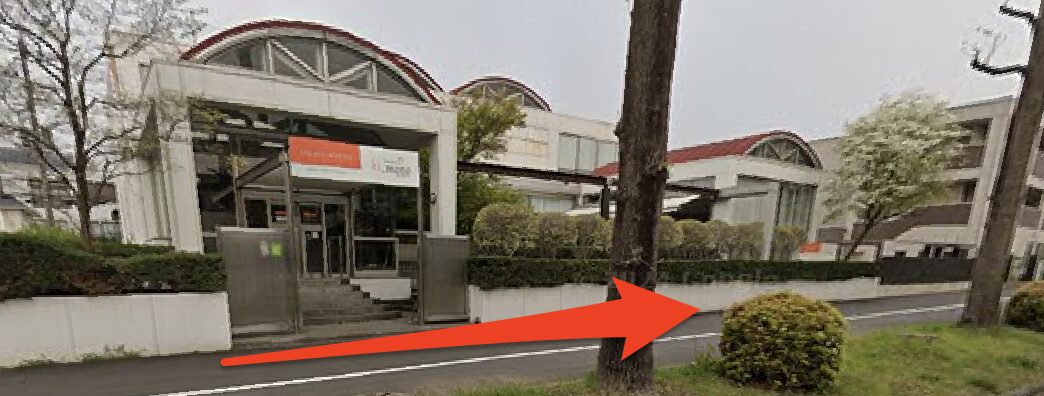 パセオヌエボつくばを左に見て直進