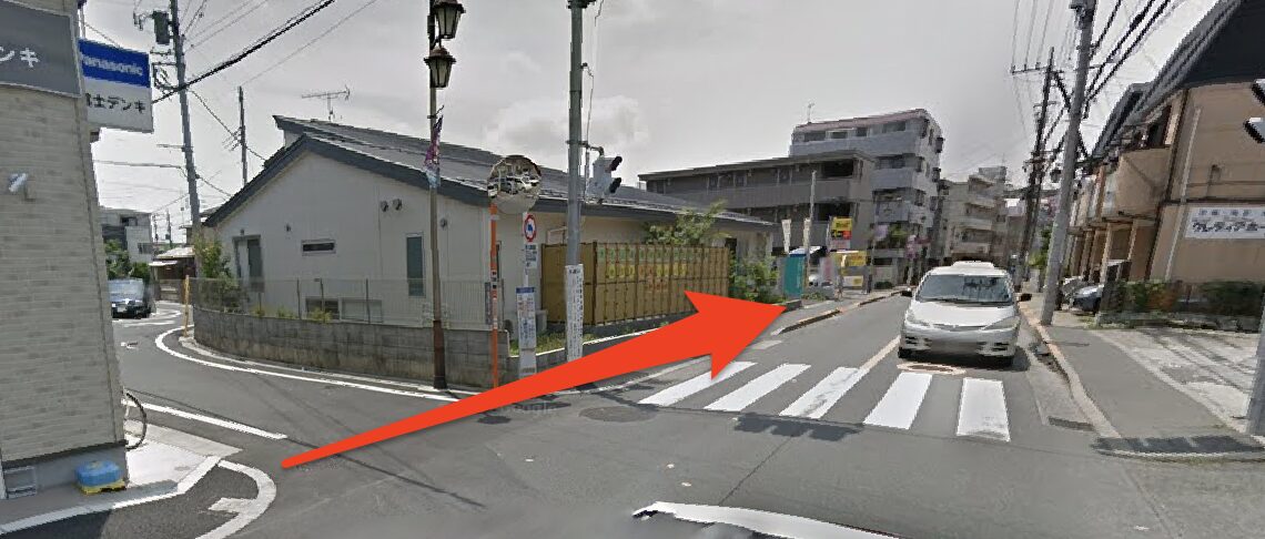 布田南通りをさらに直進