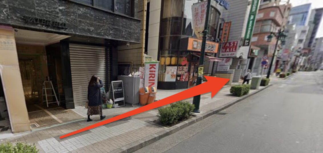 すずらん通りをさらに直進する