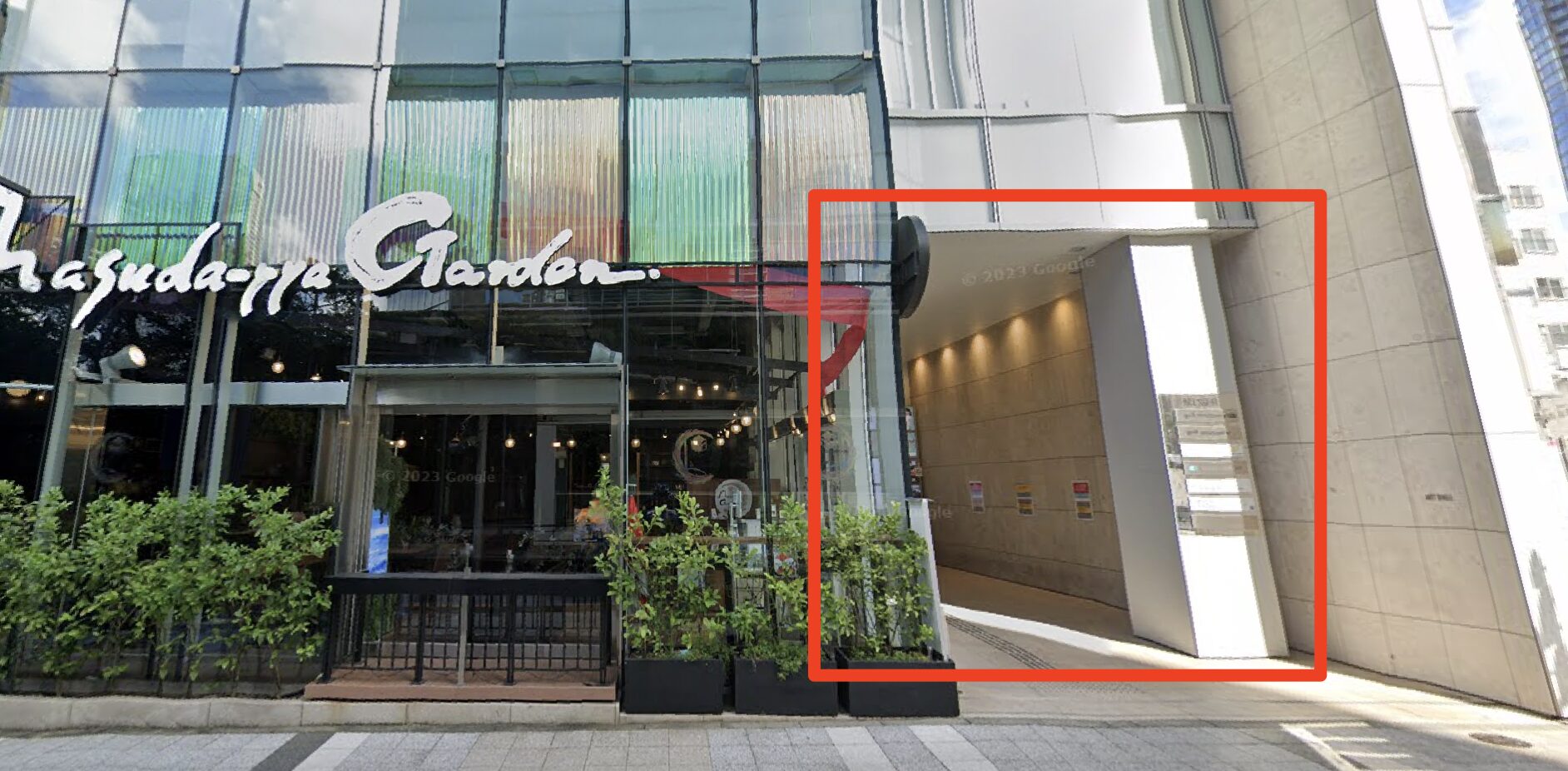 サンクチュアリゴルフ六本木店が入る六本木アートシェル(6階・7階/7階受付)