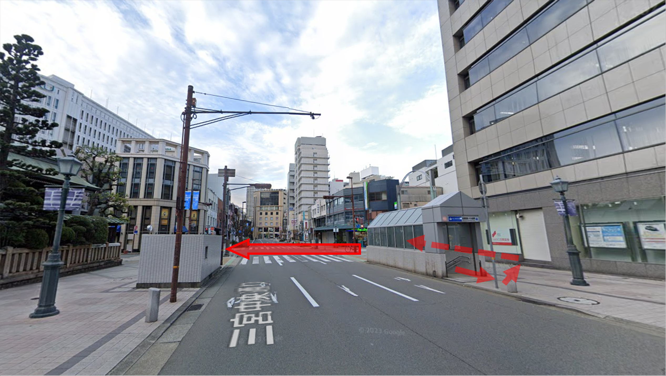 旧居留地・大丸前駅3番出口を出て信号を南へ横断